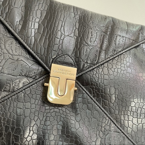 French Connection Crocodile Print Clutch Chain Wristlet Black with Gold Hardware - Picture 4 of 9